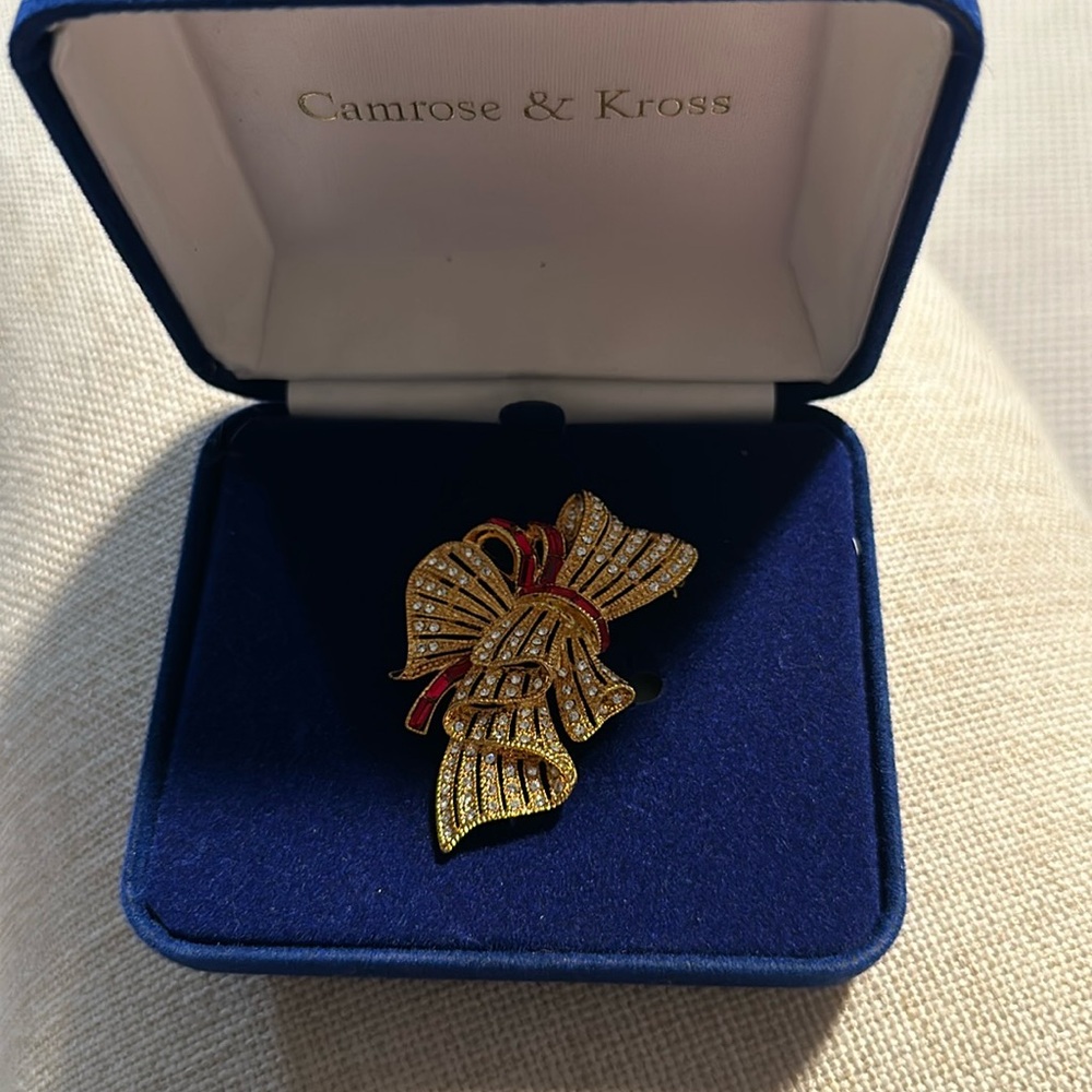 Vintage Camrose & Kross Red and Gold Brooch